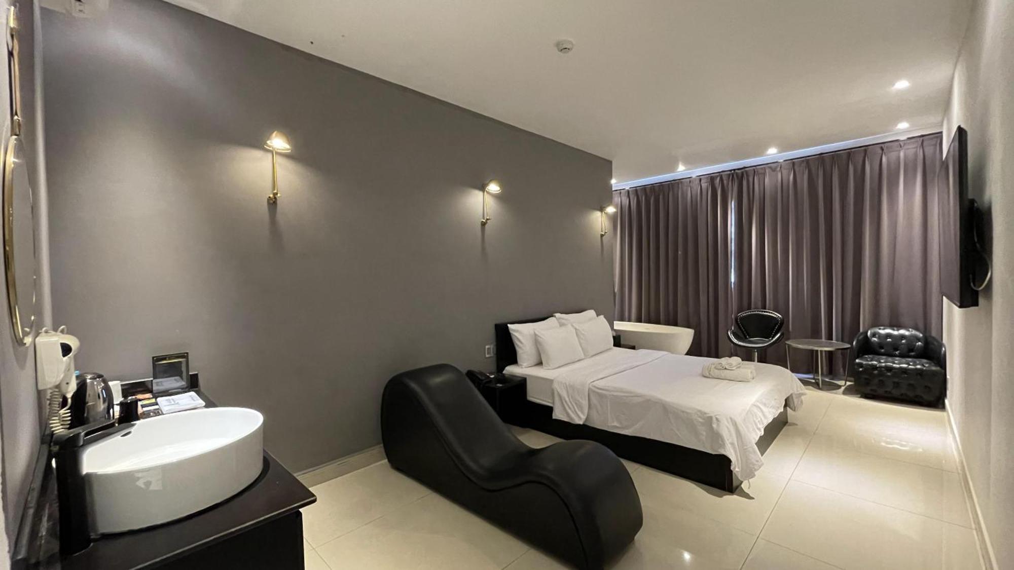 A In Hotel Riverside Ho Si Minh-város Kültér fotó
