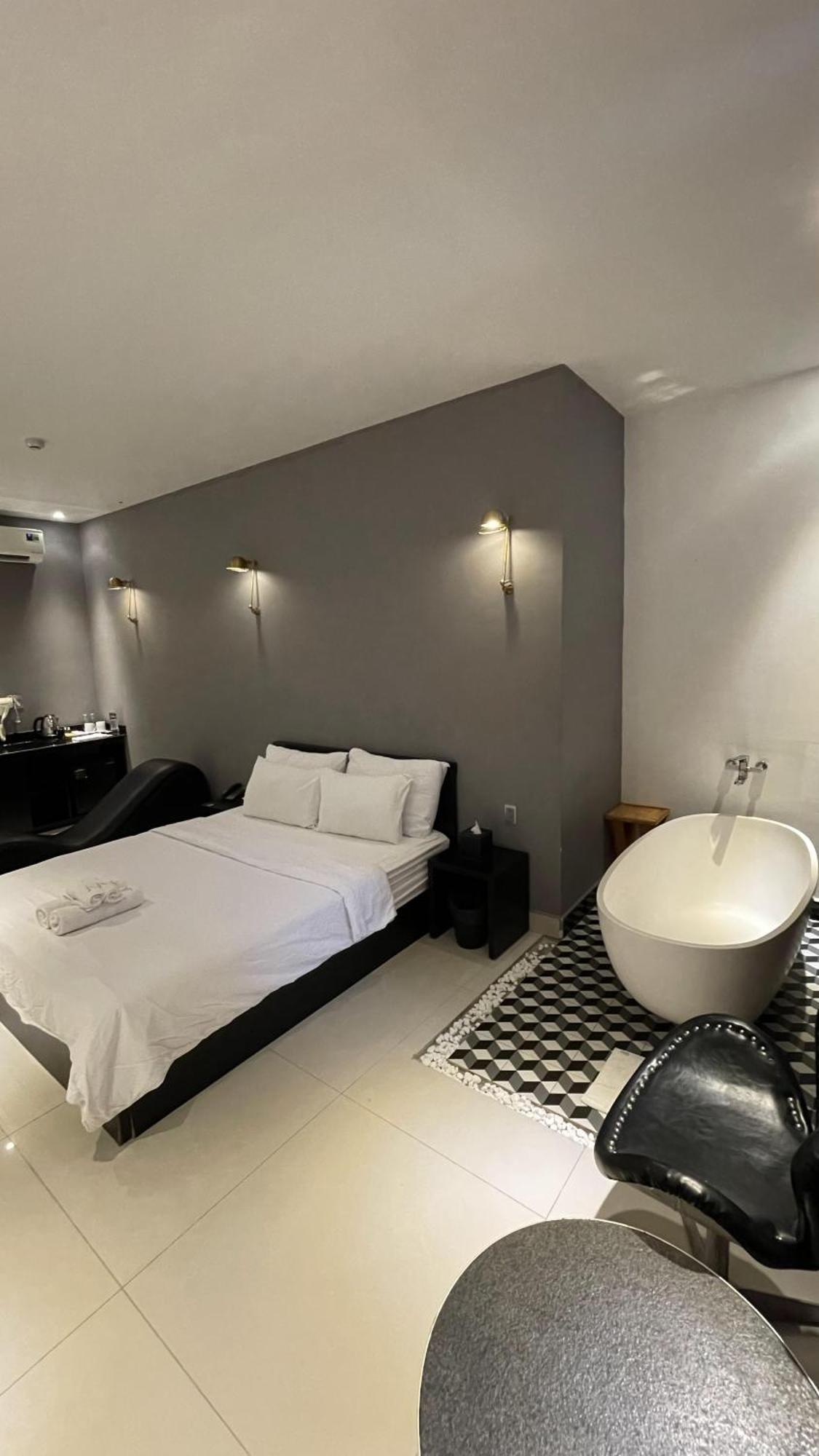 A In Hotel Riverside Ho Si Minh-város Kültér fotó